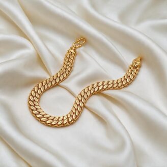 alt="wheat weave gold bracelet"