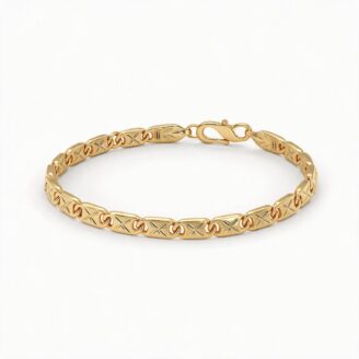 alt="gold bracelet for men"