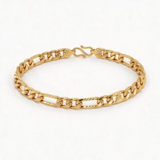alt="figaro chain gold bracelet"