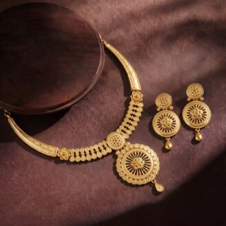 alt="sunburst medallion necklace set"