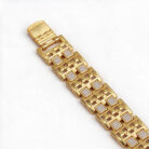 alt="link gold bracelet"