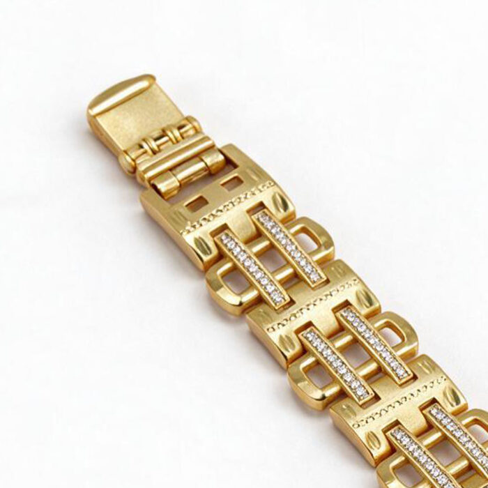 alt="elegant men’s gold chain bracelet"