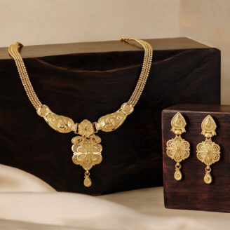 alt="gold design"