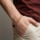 alt="woven curb chain"