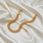 Studded Curb Chain Gold Bracelet