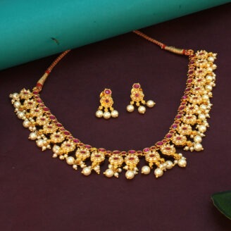 Radiant Gold-Plated Necklace – Festive Ready Design