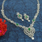 98233-Green