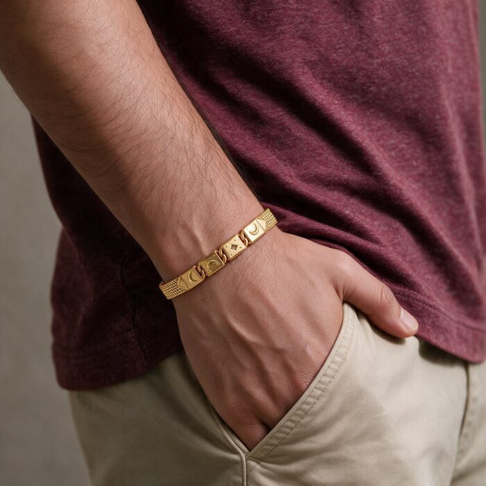 alt="textured mesh gold bracelet"