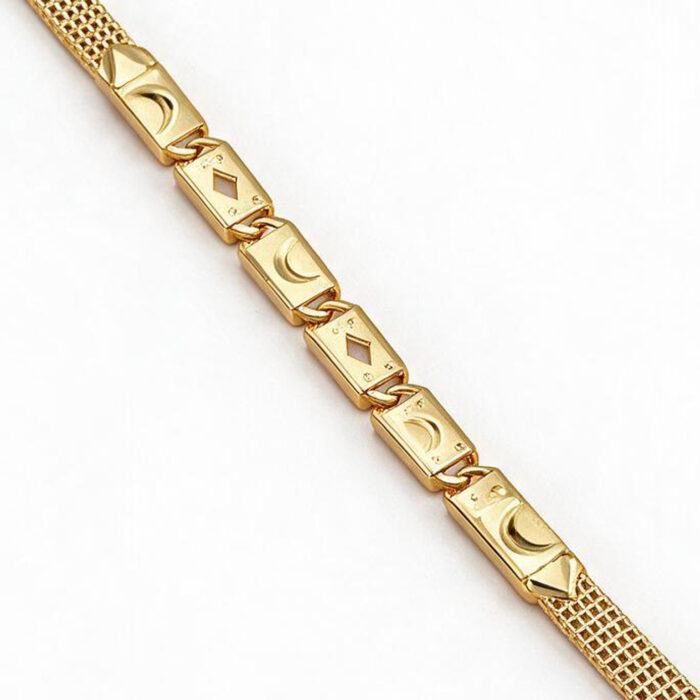 alt="textured mesh gold bracelet"